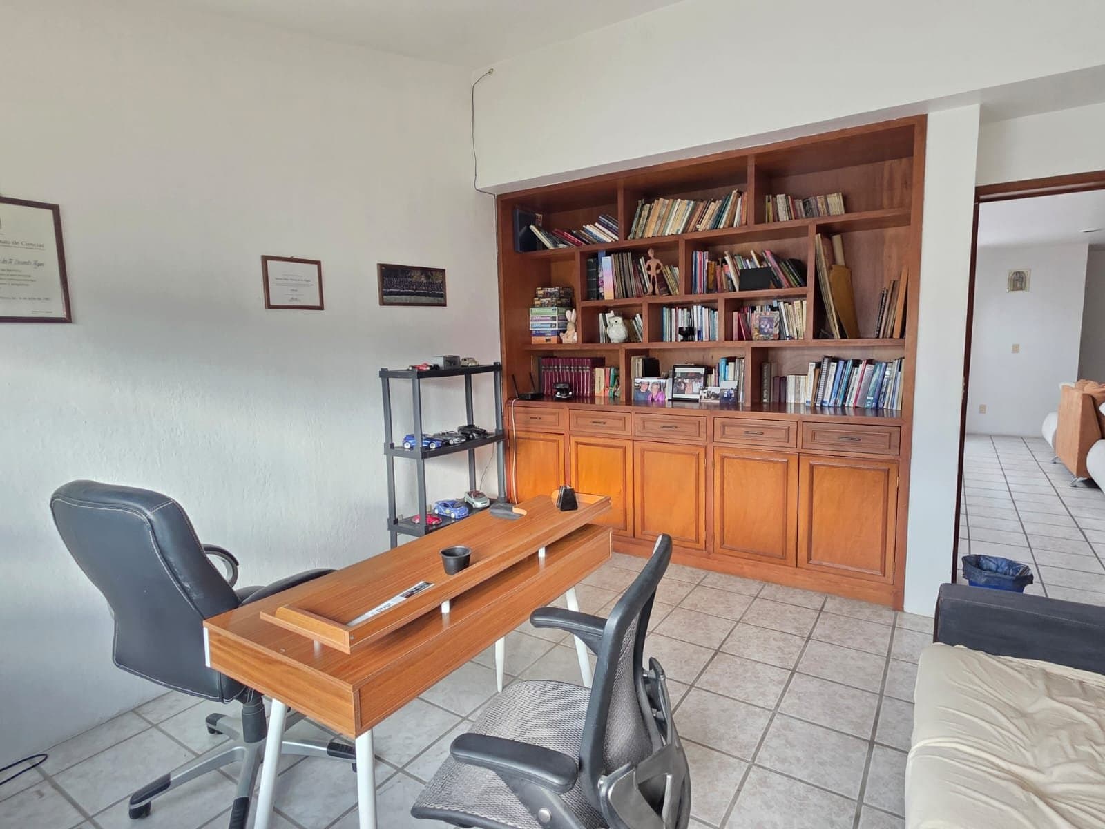 Casa con jardín y terraza — foto 19