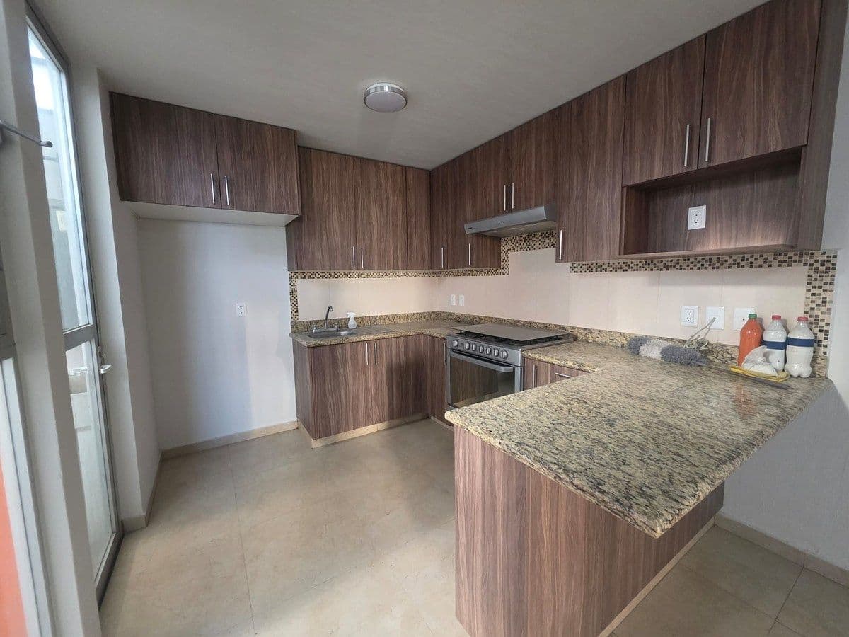 Casa en condominio con áreas verdes — foto 16
