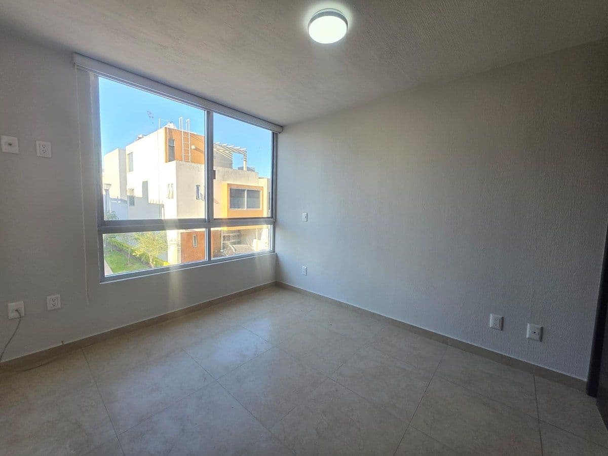Casa en condominio con áreas verdes — foto 17